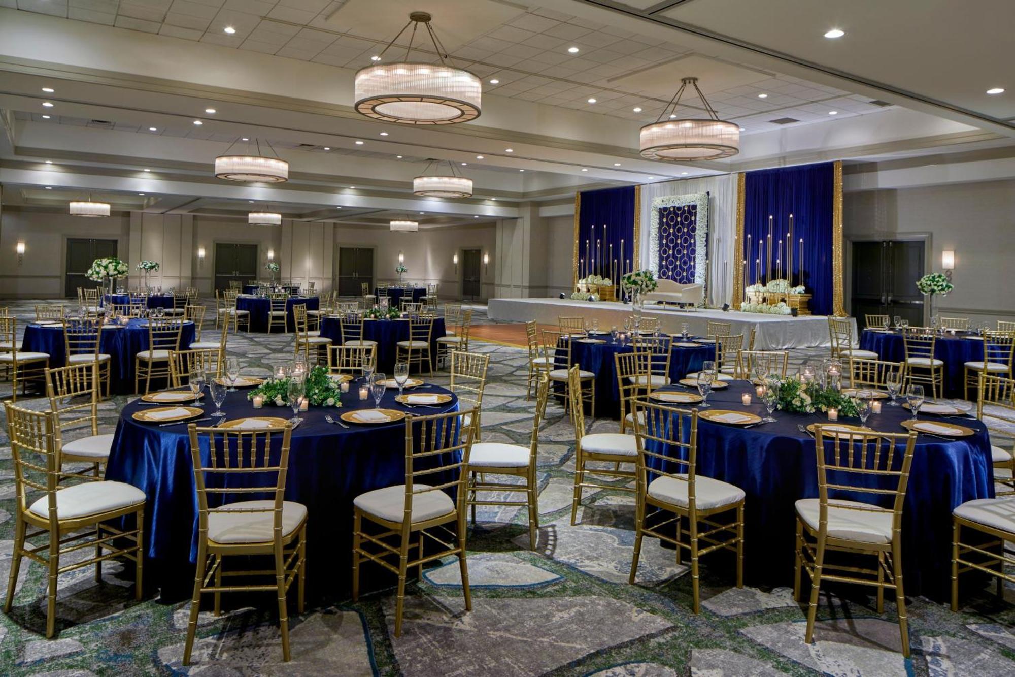 Отель Atlanta Marriott Альфаретта Экстерьер фото