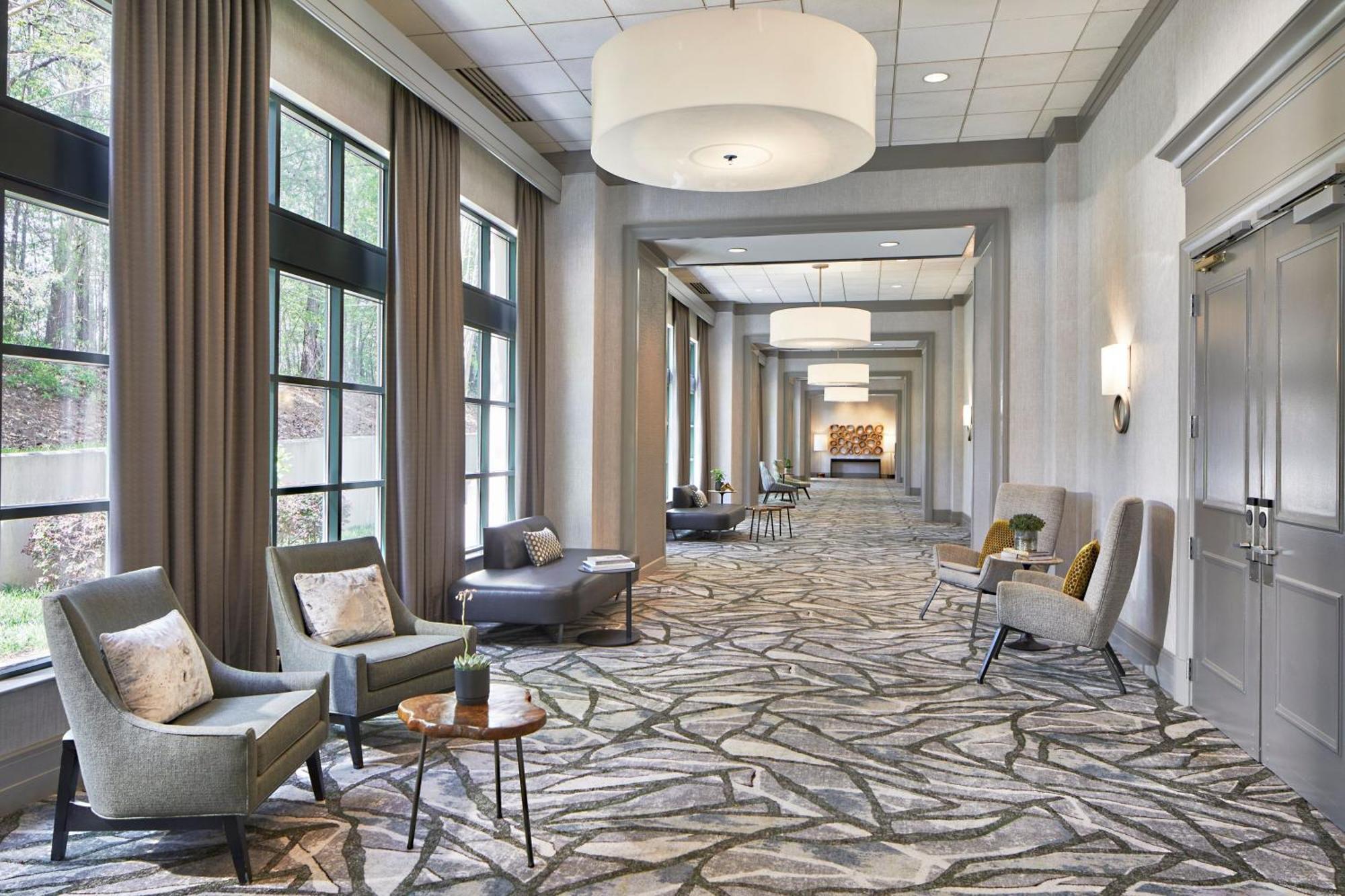 Отель Atlanta Marriott Альфаретта Экстерьер фото